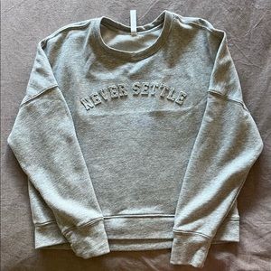 Light grey sweater / size S / fabletics